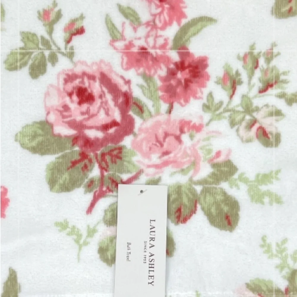 Laura Ashley  - ‘Pink Floral Bouquet’ bath towel set. NWT Firm!